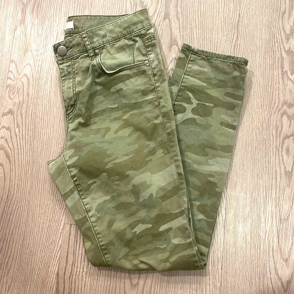 LOFT camo jeans
